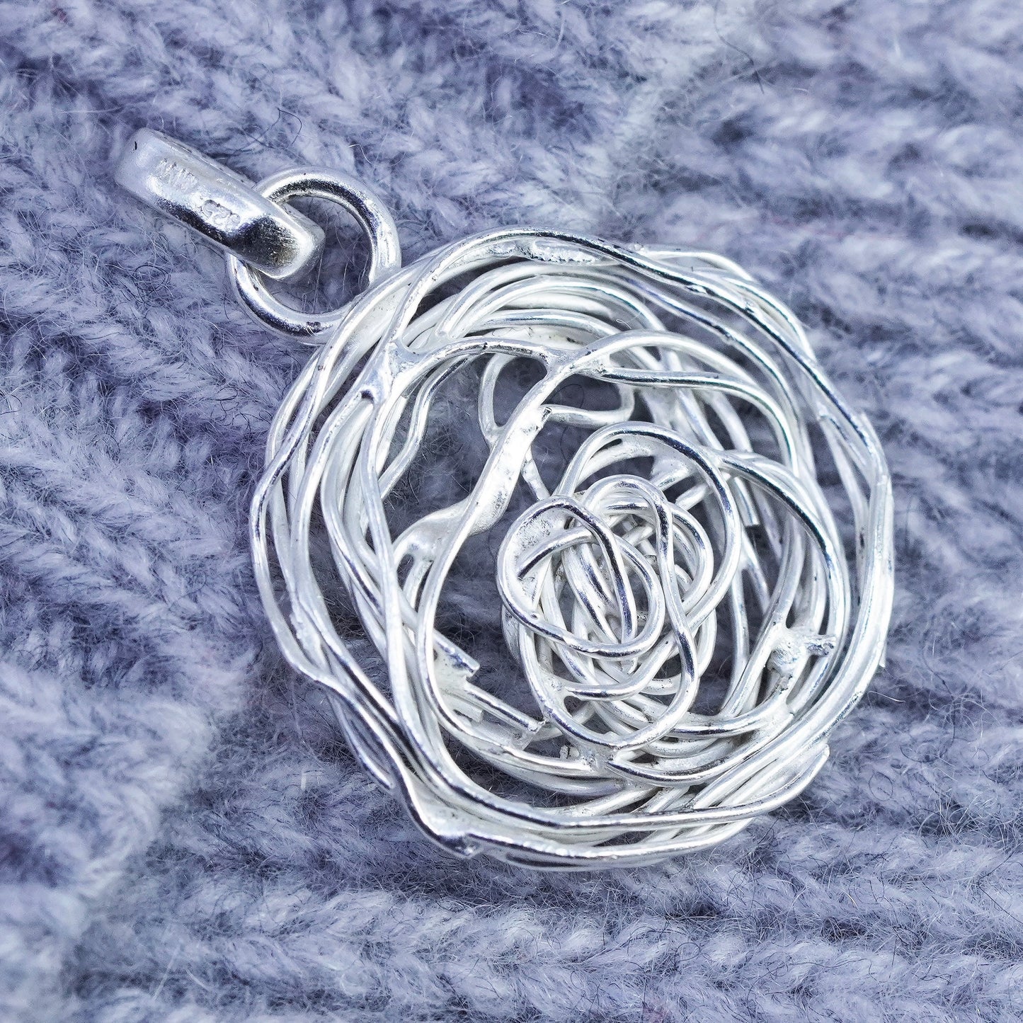 Vintage sterling 925 silver handmade wired circle pendant