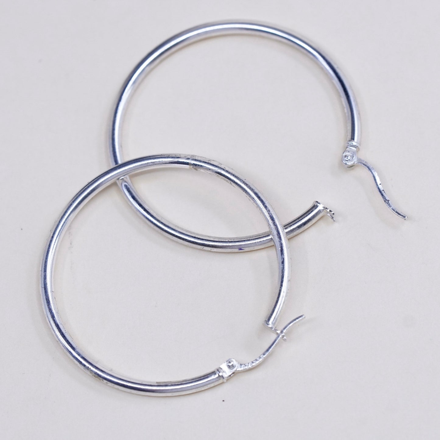 1.25", vtg sterling silver loop earrings, fashion minimalist primitive hoops