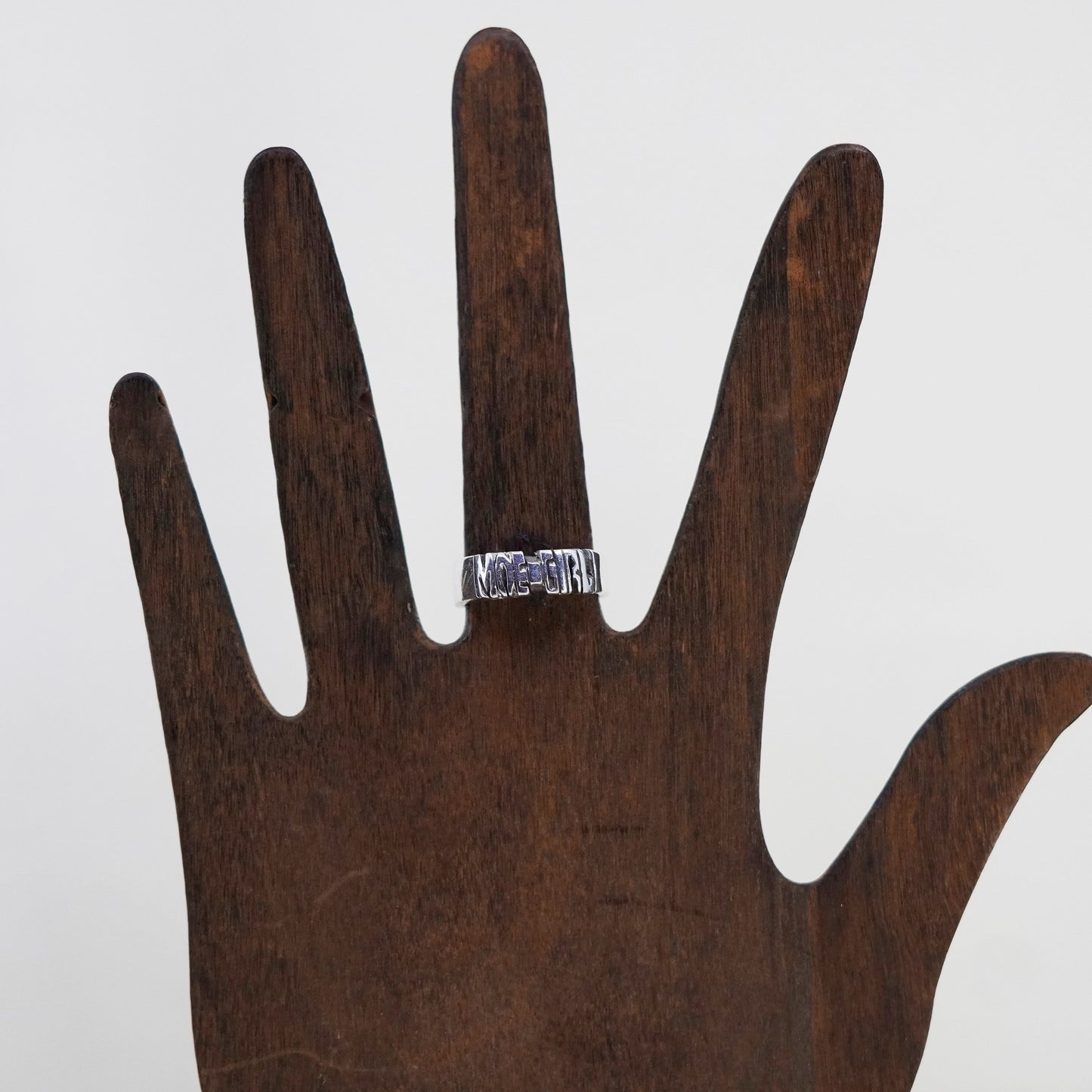 Size 7, vintage sterling silver handmade ring, 925 moe girl band