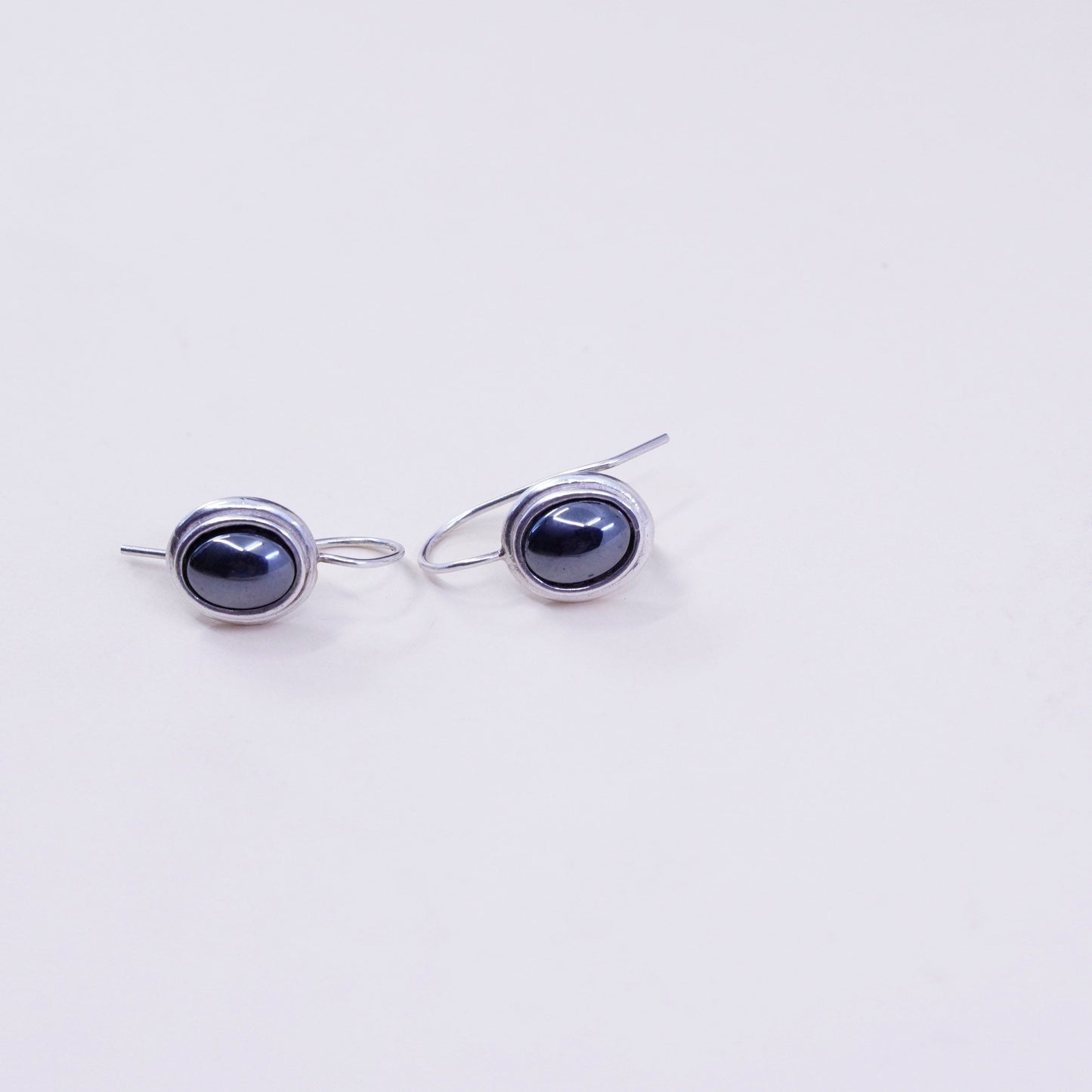 Vintage 925 Sterling silver handmade earrings with oval hematite