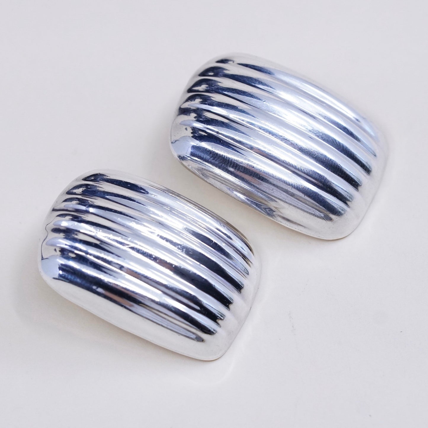 vintage Modern handmade Sterling clip on, Mexico 925 silver Ribbed earrings