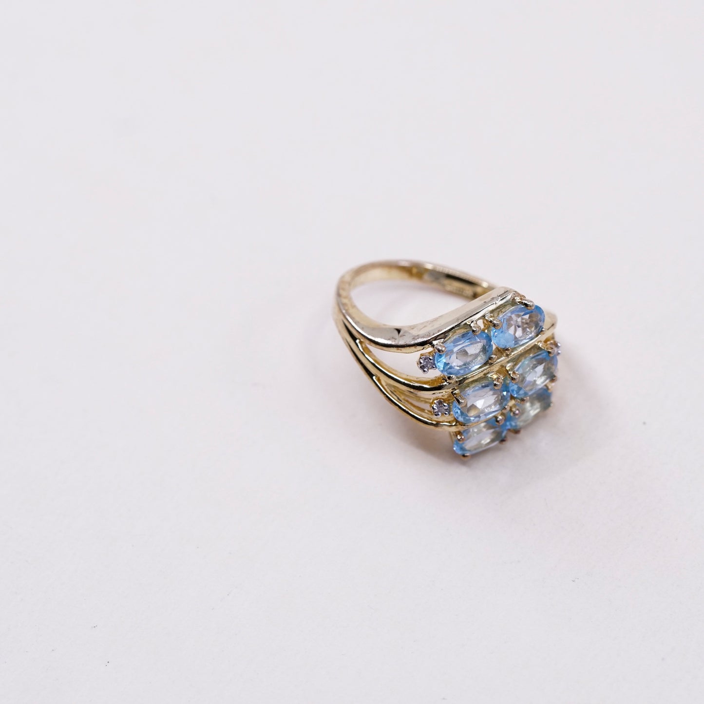 Size 7.25, vermeil UTC gold over Sterling 925 silver ring with oval topaz