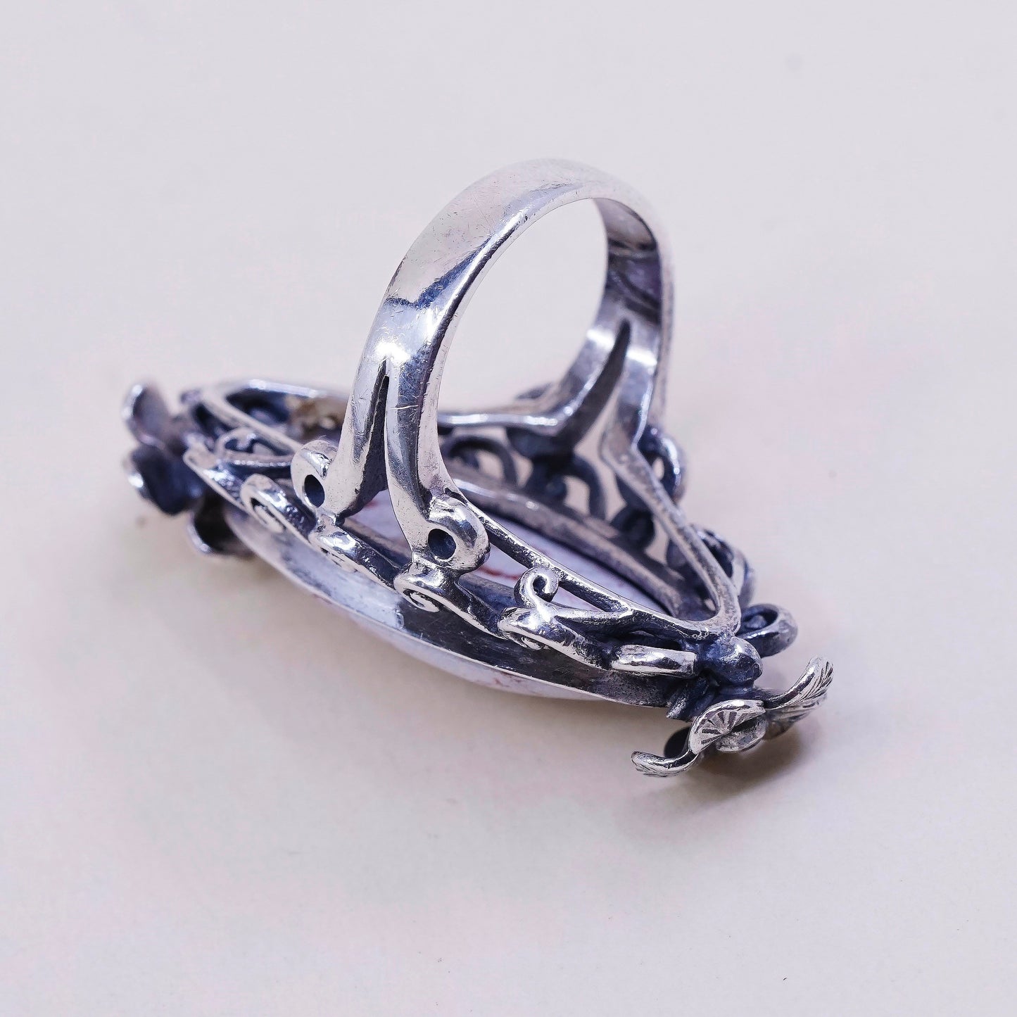 Size 8, vtg CFJ sterling silver flower with bloodstone ring, 925 cocktail ring