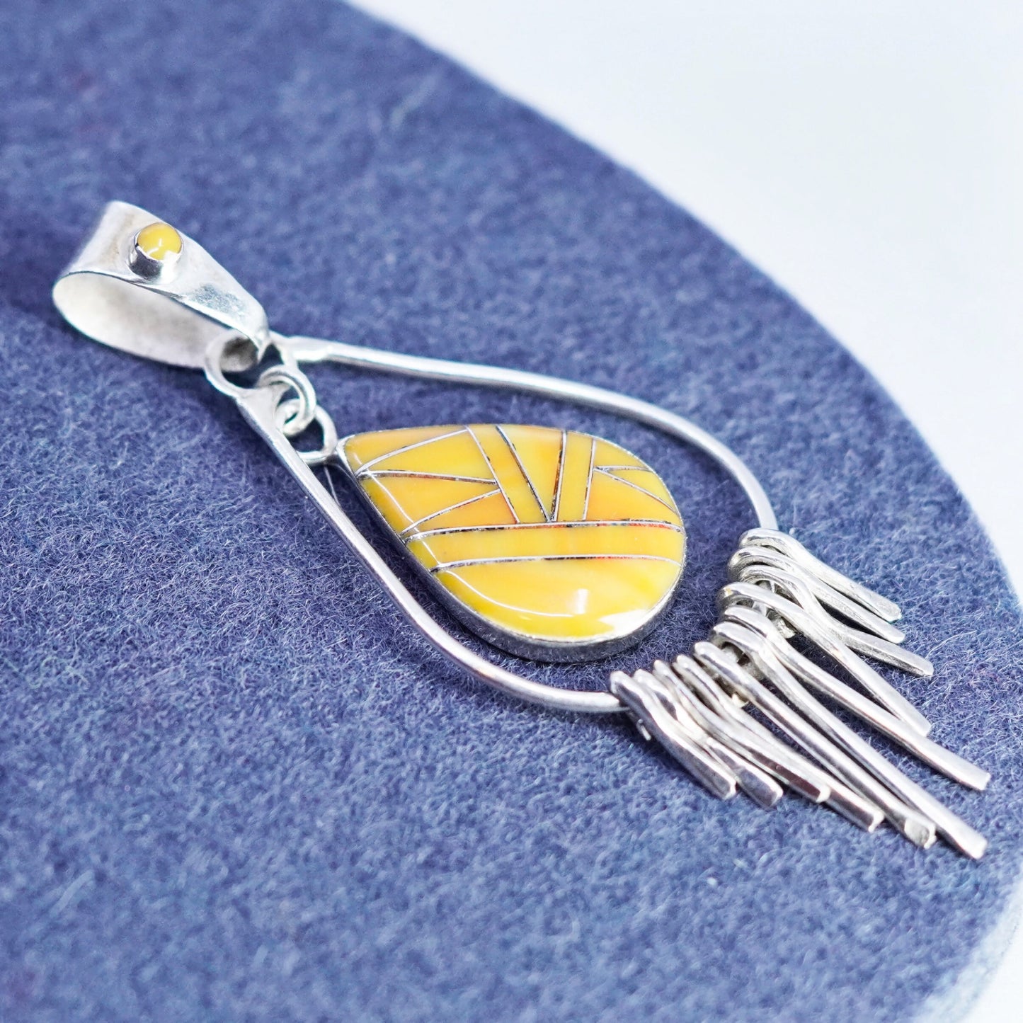 Native American zuni sterling 925 silver pendant with golden agate and fringe