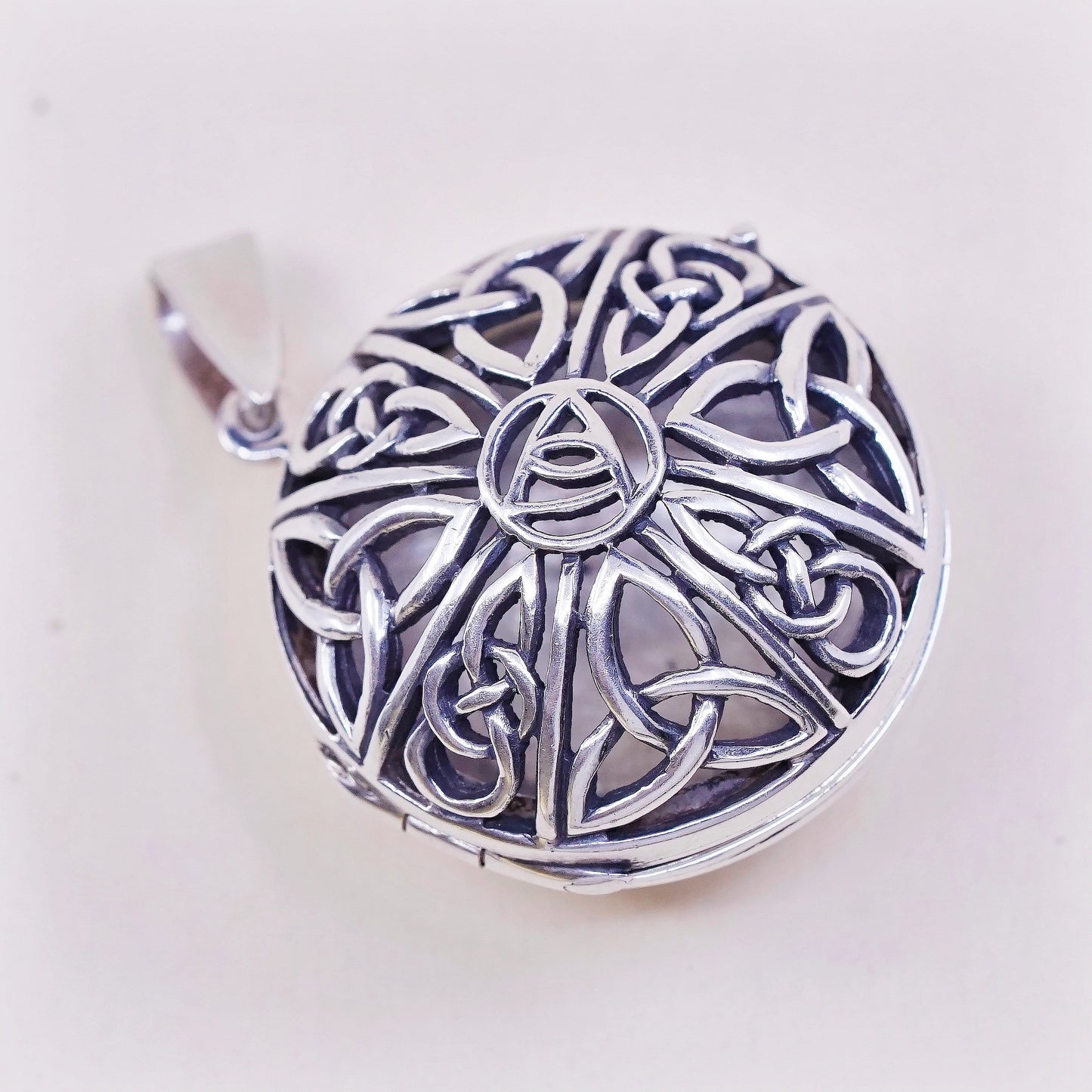 Sterling silver handmade prayer box pendant, 925 locket charm w/ filigree bali