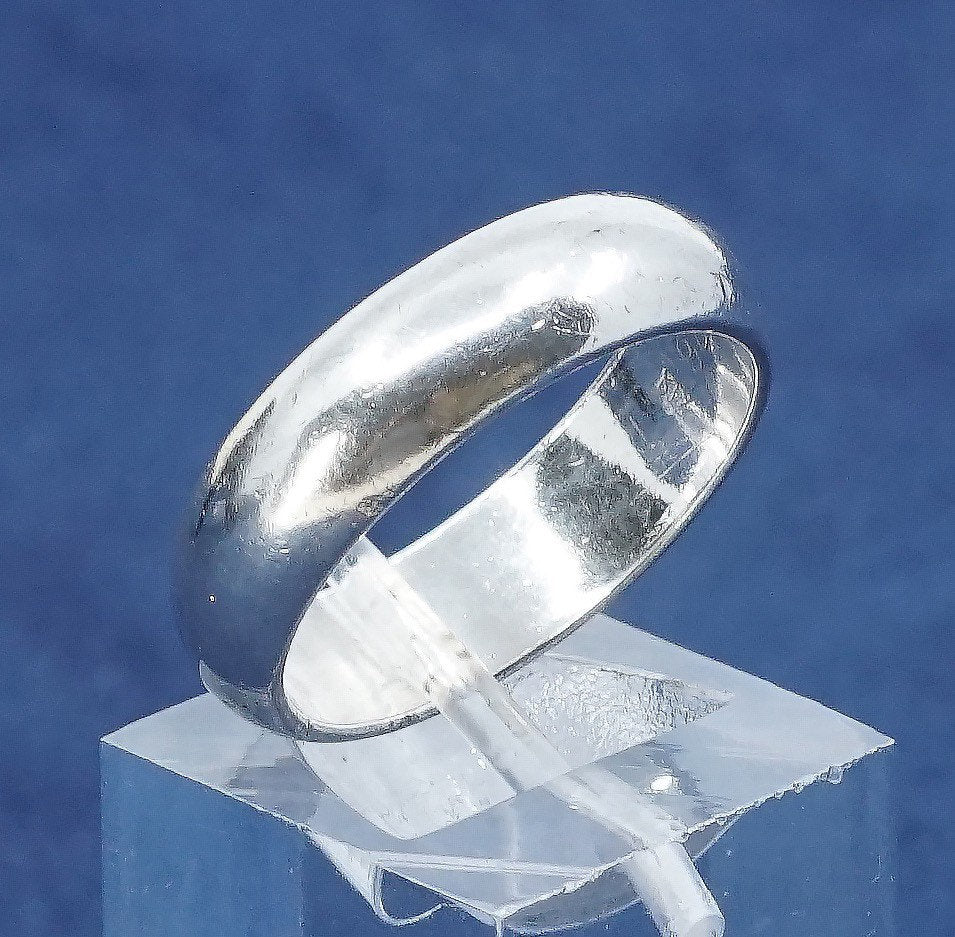 sz 7.75, vtg Sterling silver handmade ring, 925 wedding band, stamped 925