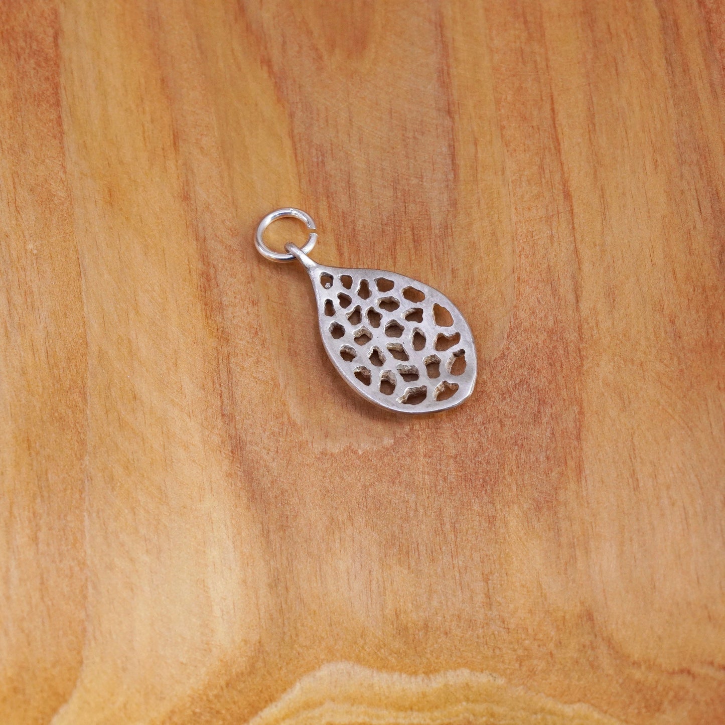 Vintage Sterling silver handmade pendant, filigree leaf 925 charm