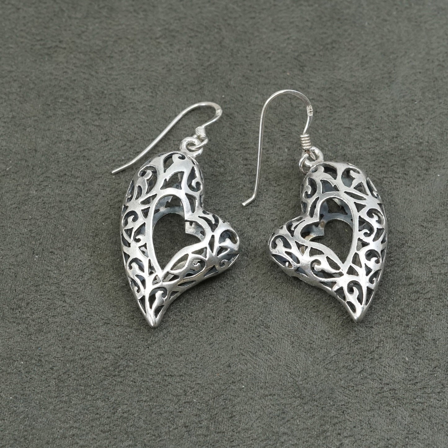 vtg Sterling silver handmade earrings, 925 filigree heart drops