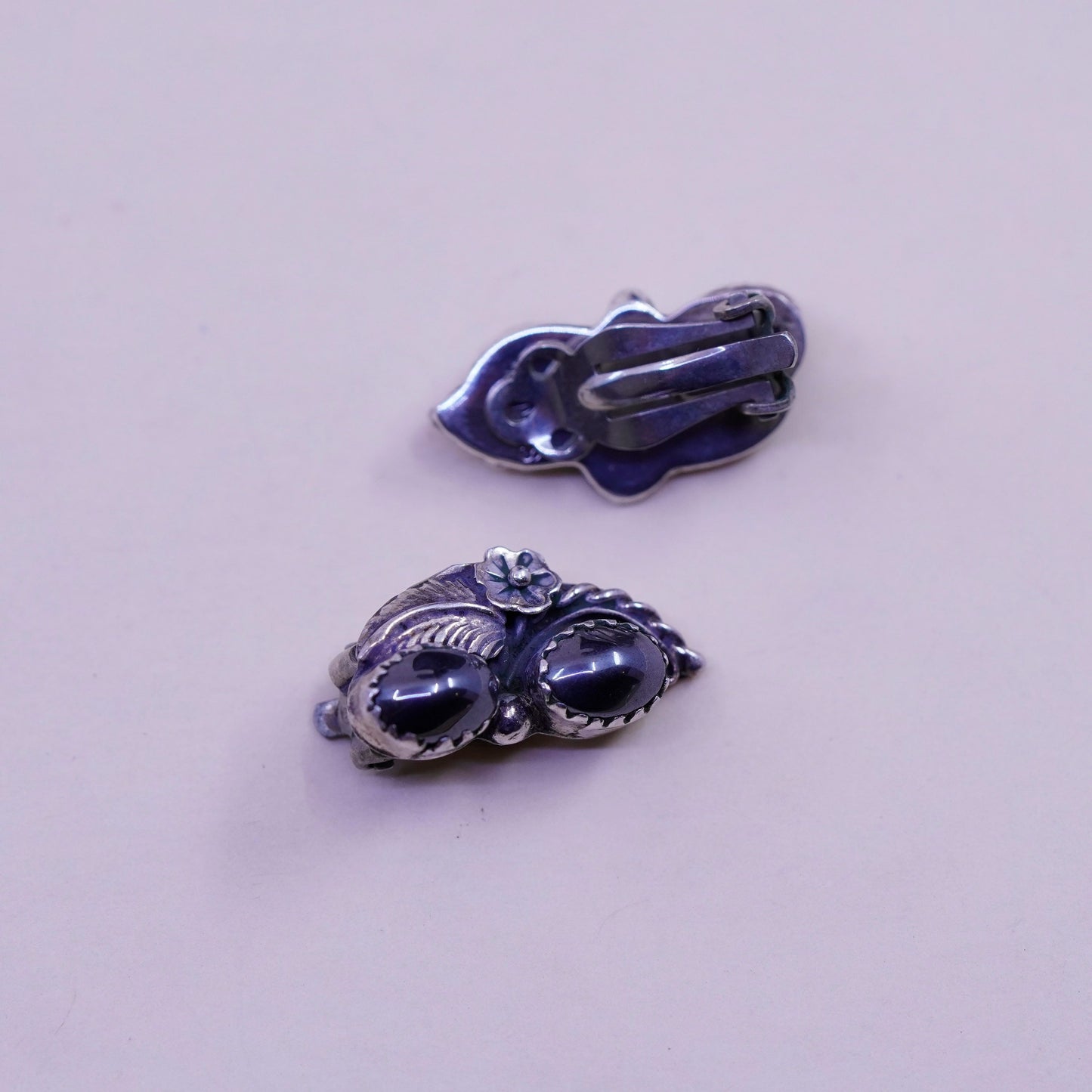 Vintage 925 Sterling silver handmade clip on leafy earrings with hematite