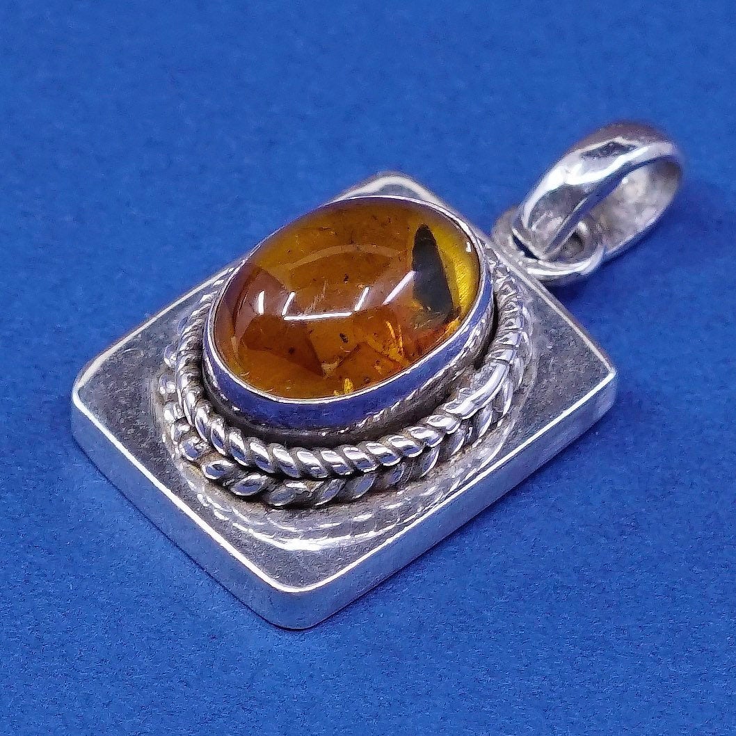 vtg Sterling silver handmade pendant, 925 w/ amber center N cable