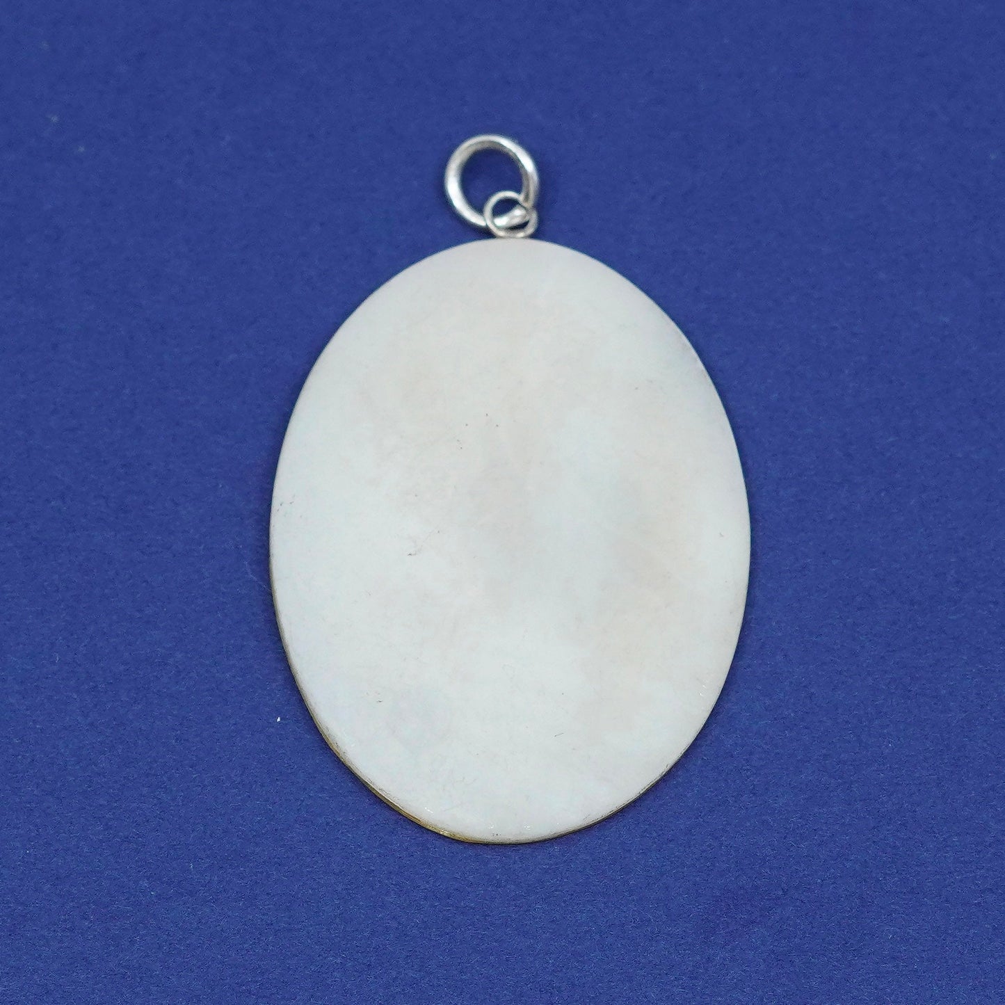 Vintage Sterling silver handmade pendant, 925 Oval mother of pearl charm