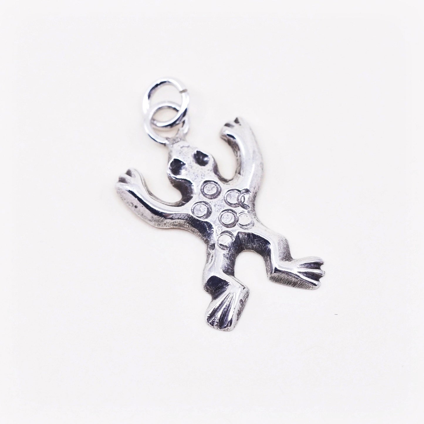 Handmade vintage Sterling silver pendant, 925 frog shaped charm