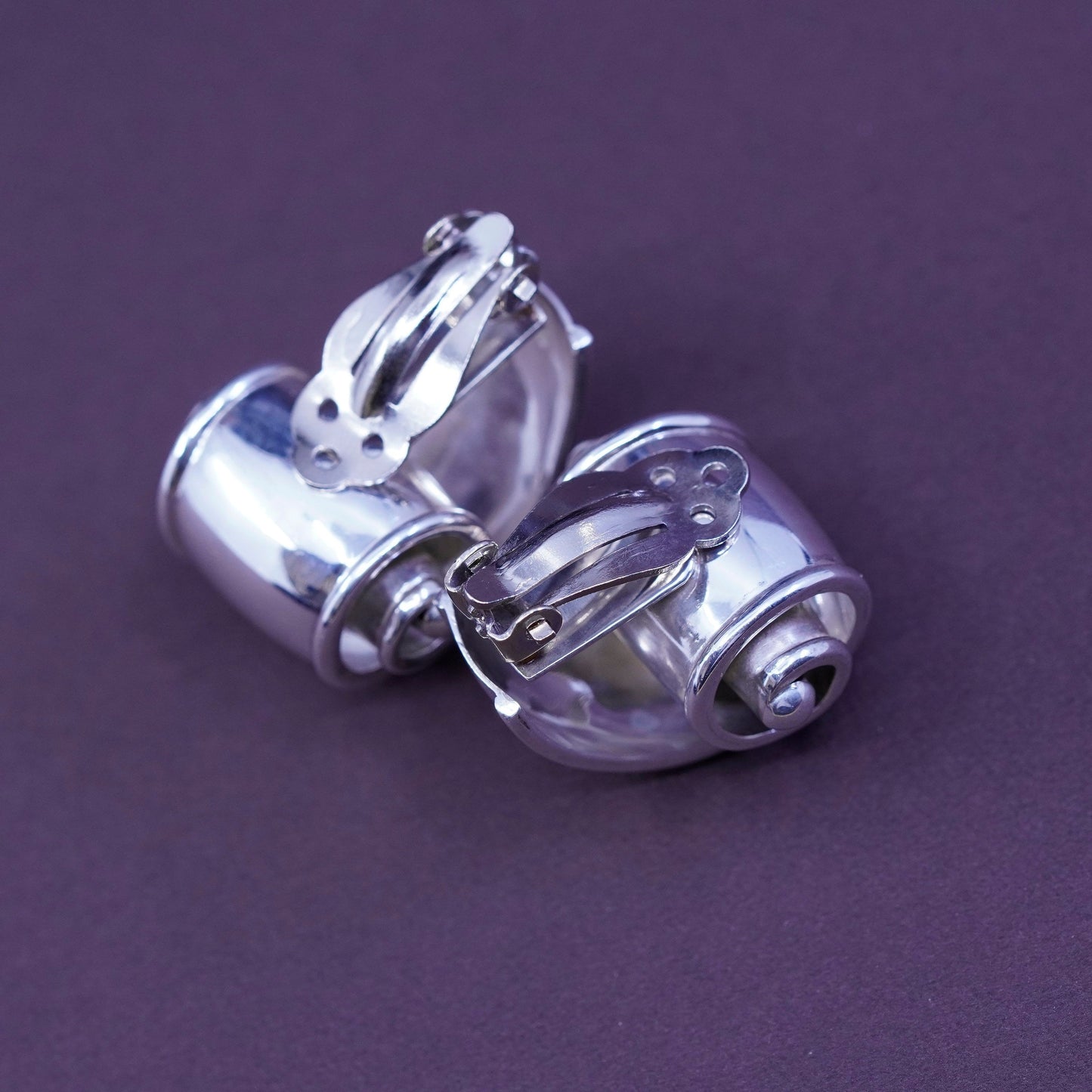 Vintage mexico Sterling silver handmade clip on, 925 modern swirl earrings