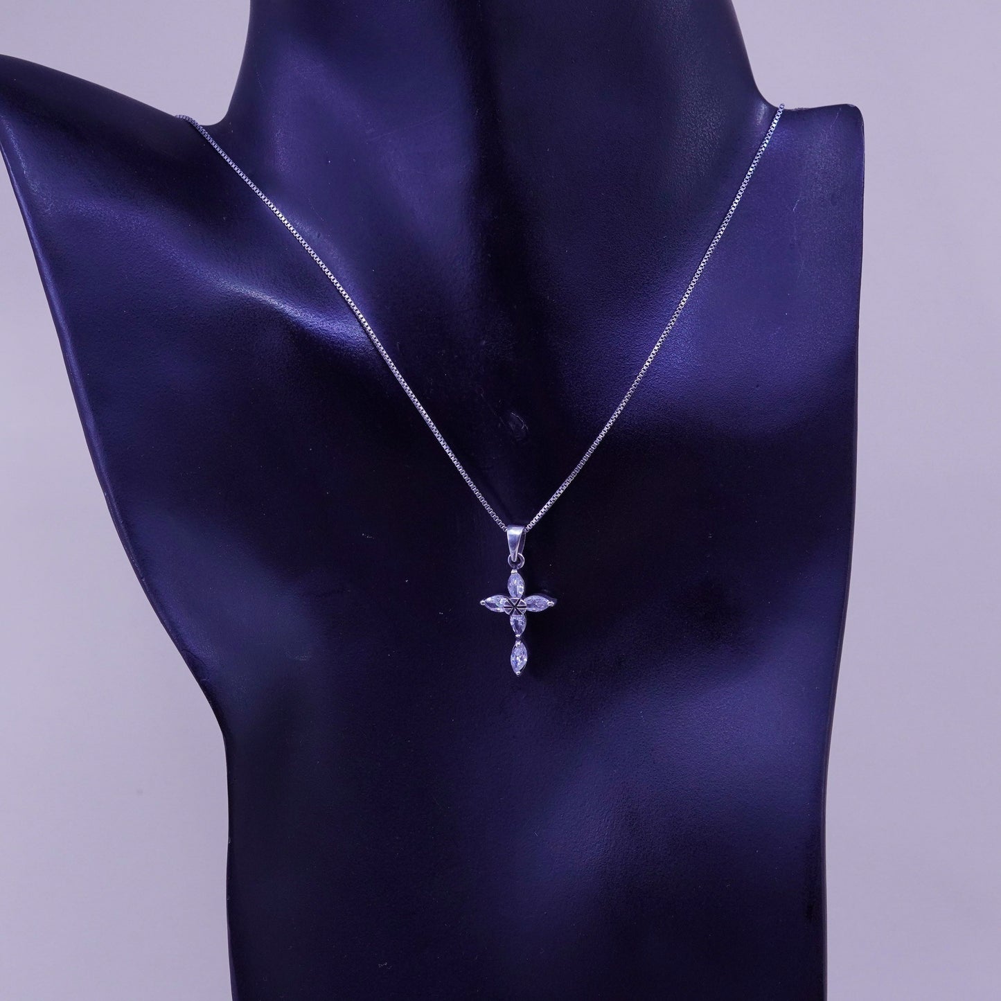 18”, 1mm, Vintage sterling silver box chain with cz cross pendant, necklace