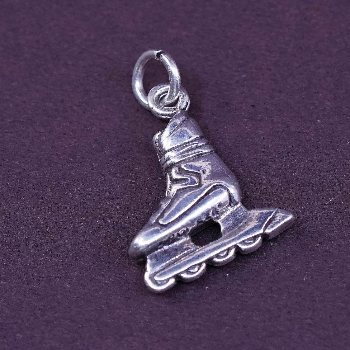 vtg Sterling silver handmade pendant, 925 ice skate shoe charm