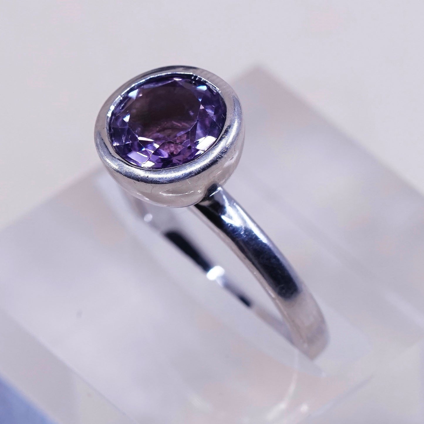 Size 7, vintage J&T Sterling silver handmade cocktail ring, 925 with amethyst