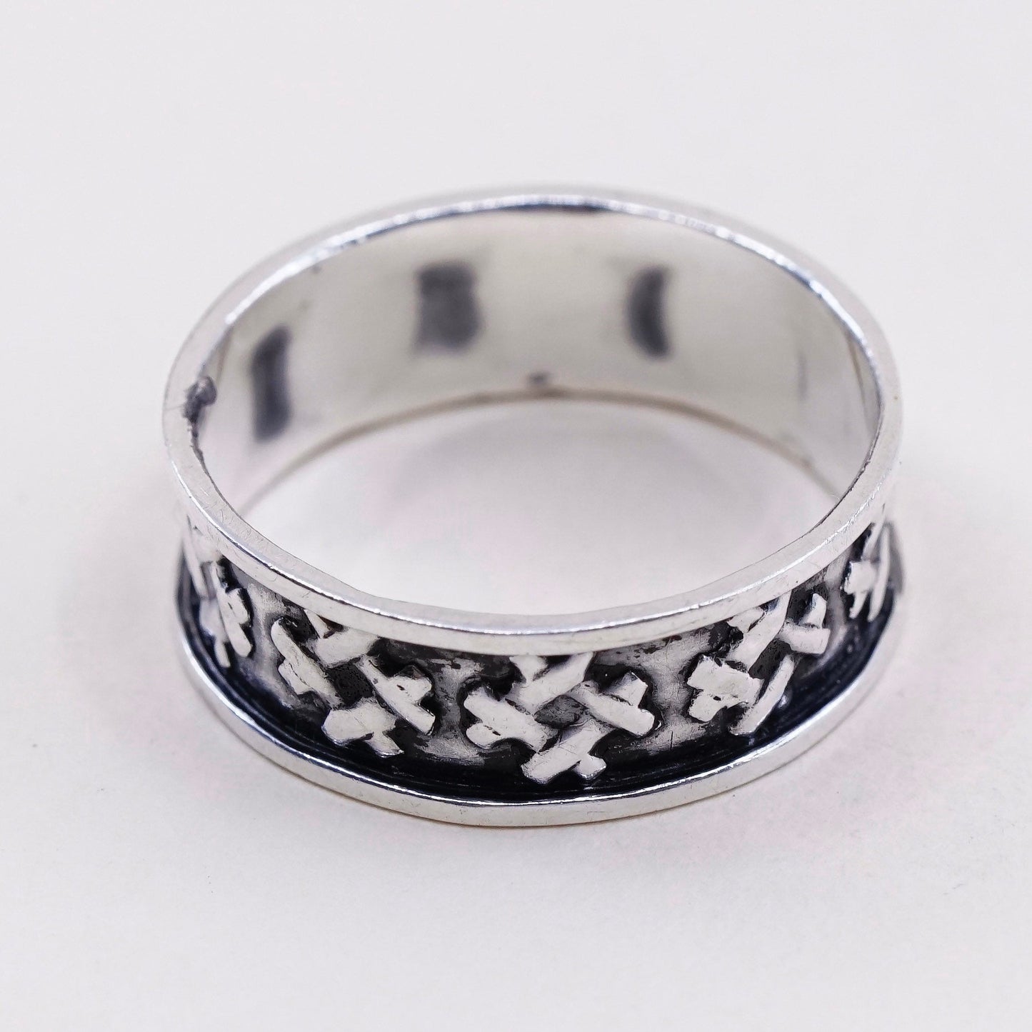 Size 9.5, vintage hopi Sterling silver handmade ring, 925 cross embossed band