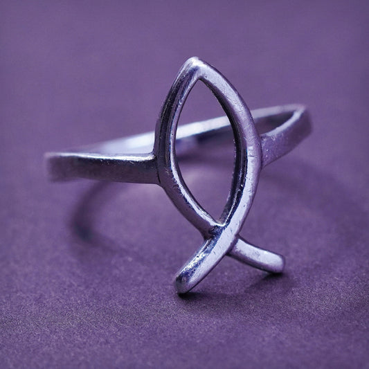 Size 8.5, Sterling silver handmade ring, modern ring, 925 fish symbol band