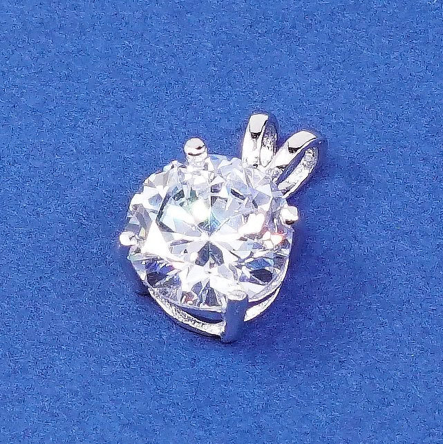 vtg Sterling silver handmade pendant, 925 with cz