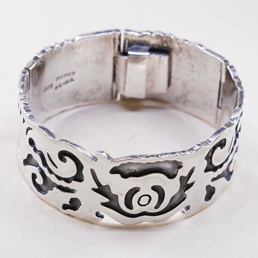 6.75", sterling silver handmade bracelet, 925 Mexico hinged bangle w/ pattern