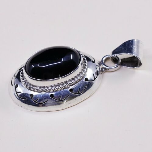 Vtg Sterling Silver Handmade Pendant solid 925 silver w/ Obsidian N Cable Around