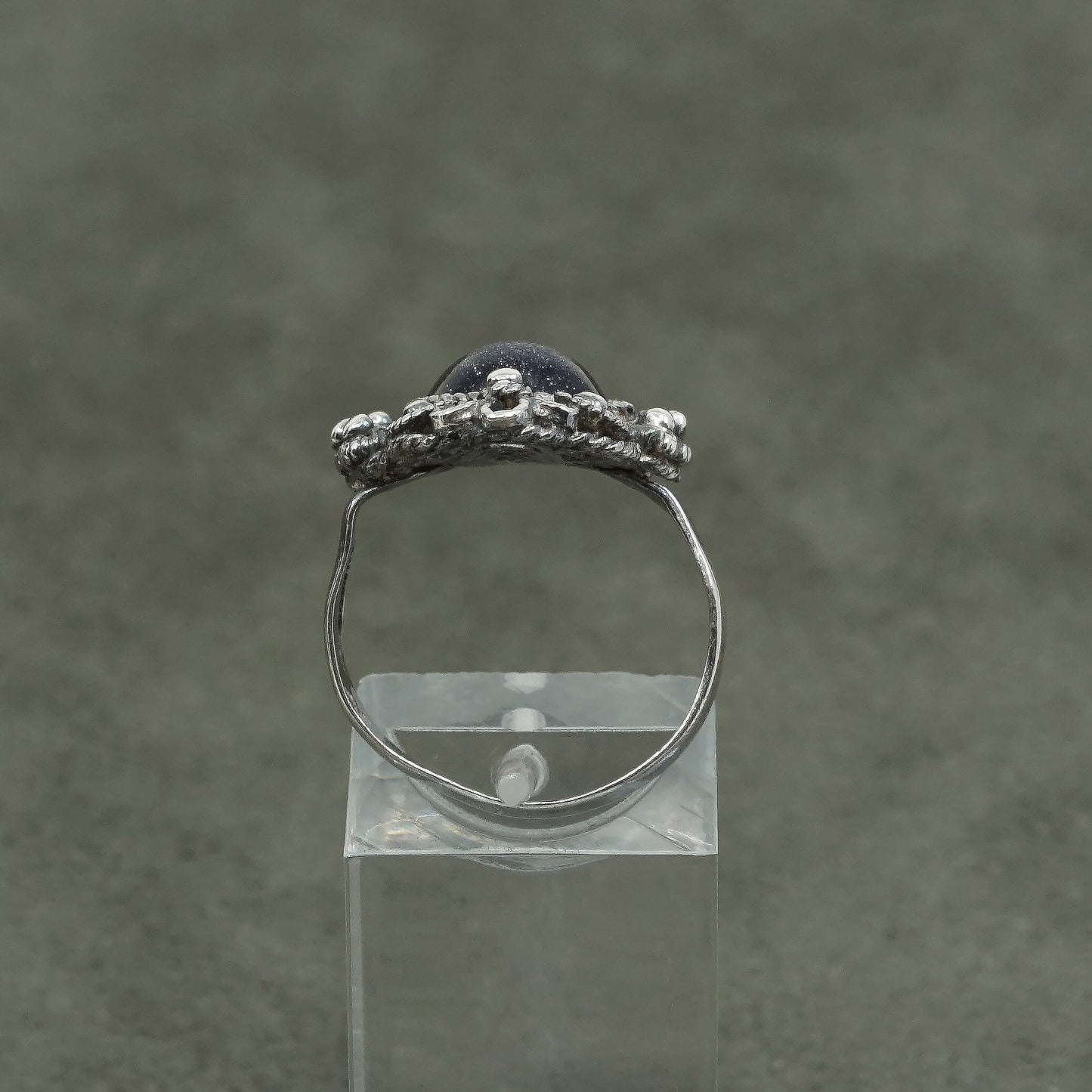 sz 7, sterling silver handmade ring, southwestern 925 w/ black stone N beads