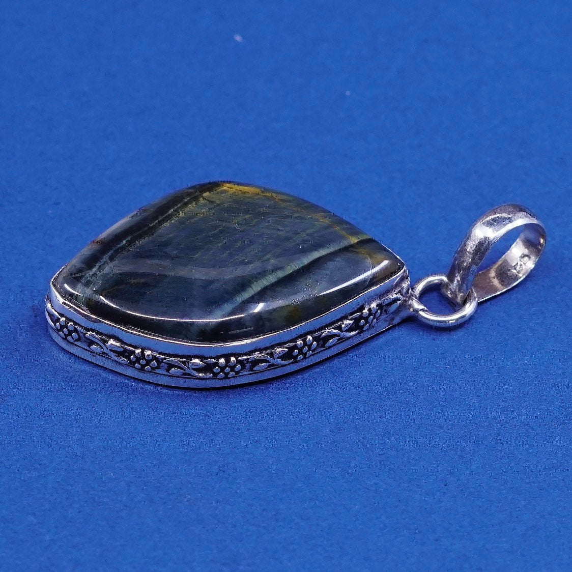 vtg Sterling silver handmade pendant, 925 irregular labradorite, silver tested