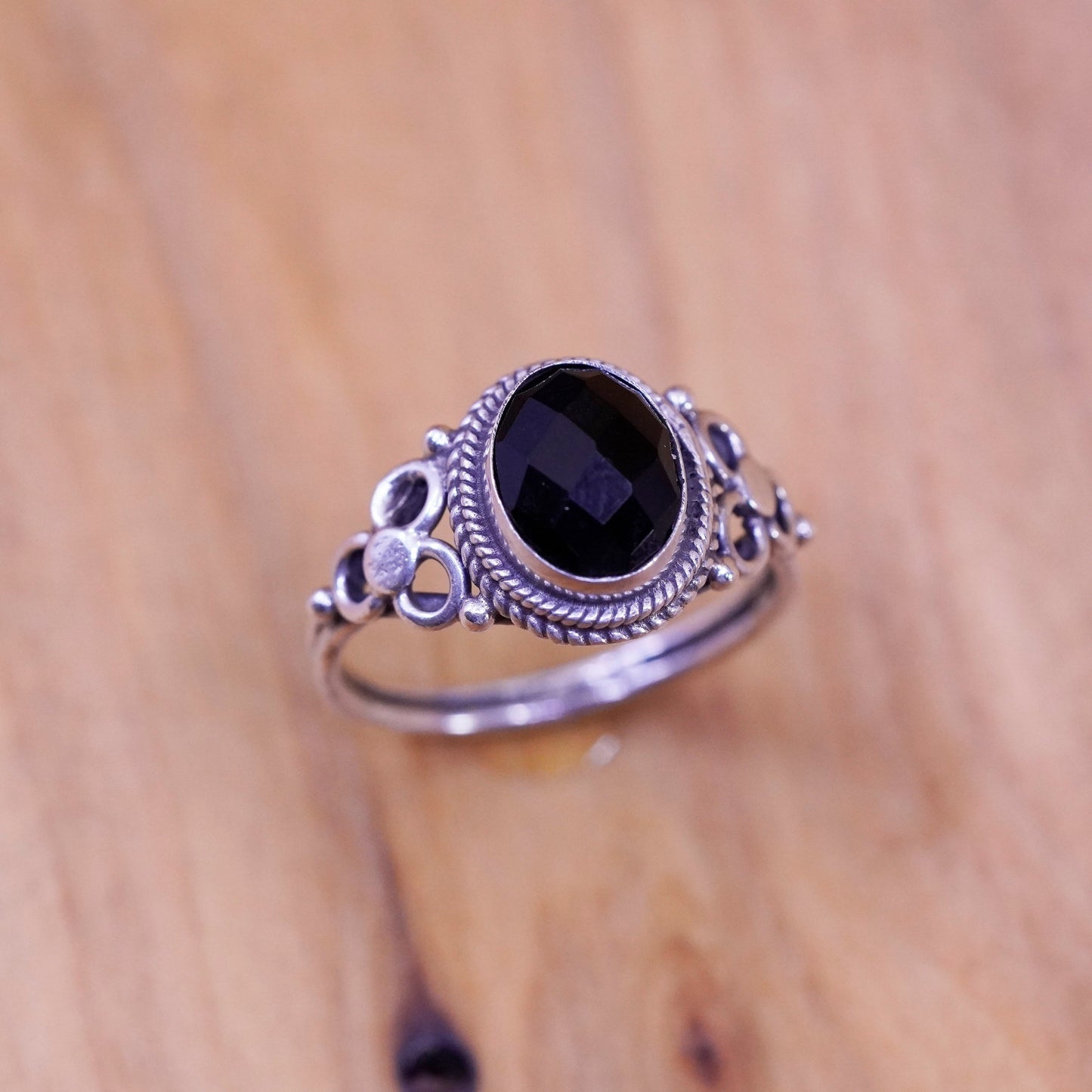 Size 6.75, vintage Sterling 925 silver handmade ring with obsidian and beads