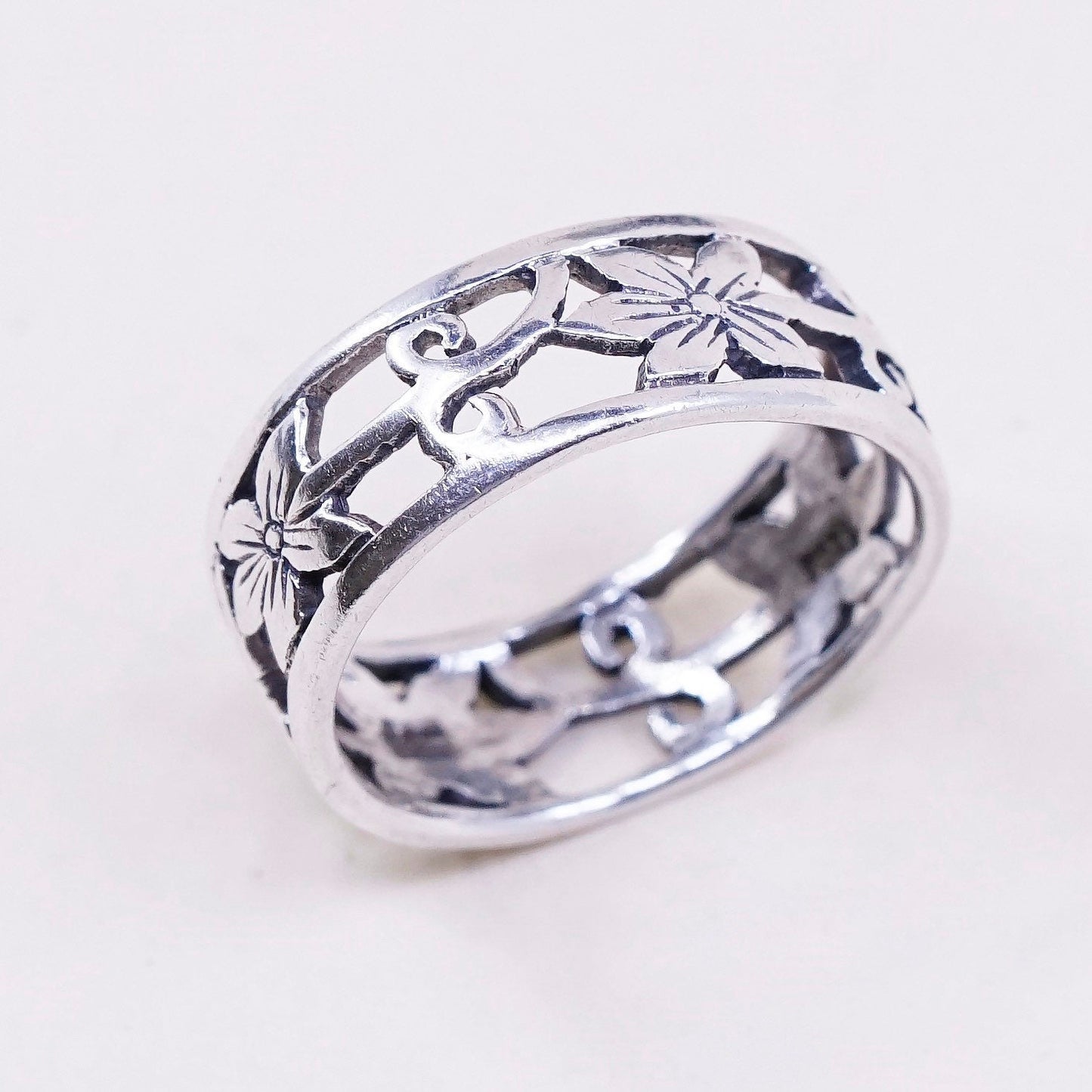 sz 4.75, vtg sterling silver handmade ring, 925 band w/ floral filigree