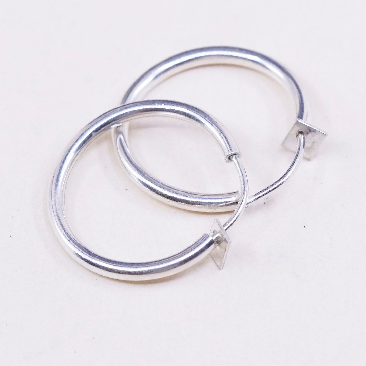 0.75”, Vintage sterling 925 silver loop earrings, minimalist primitive hoops