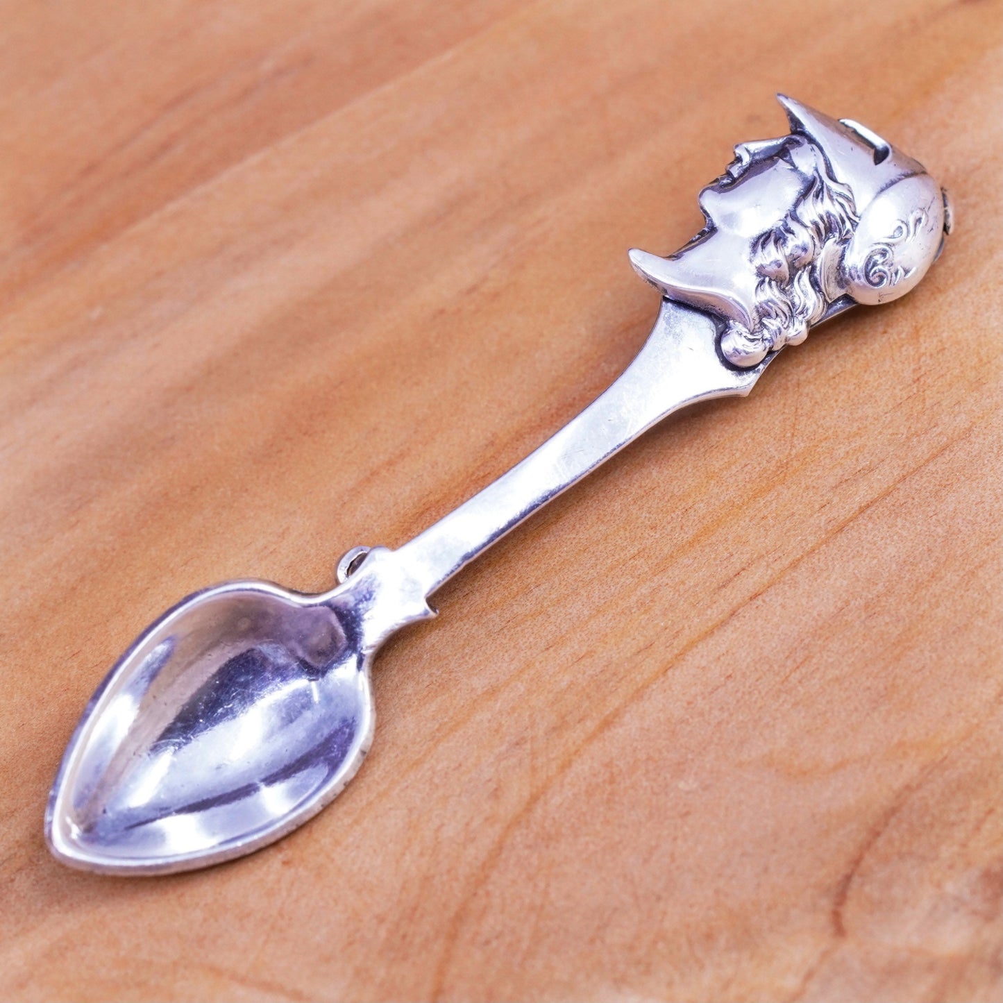 Vintage sterling silver handmade brooch, 925 spoon pin with Greek soldier