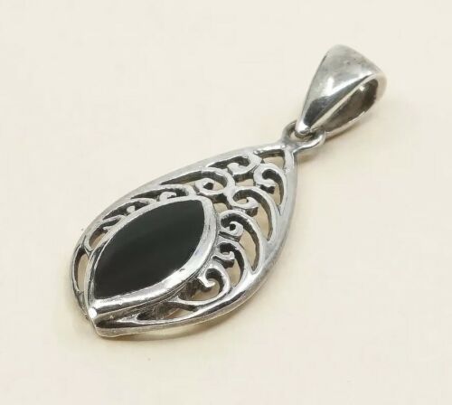 Vtg Sterling Silver Handmade Pendant solid 925 silver w/ Obsidian, stamped 925