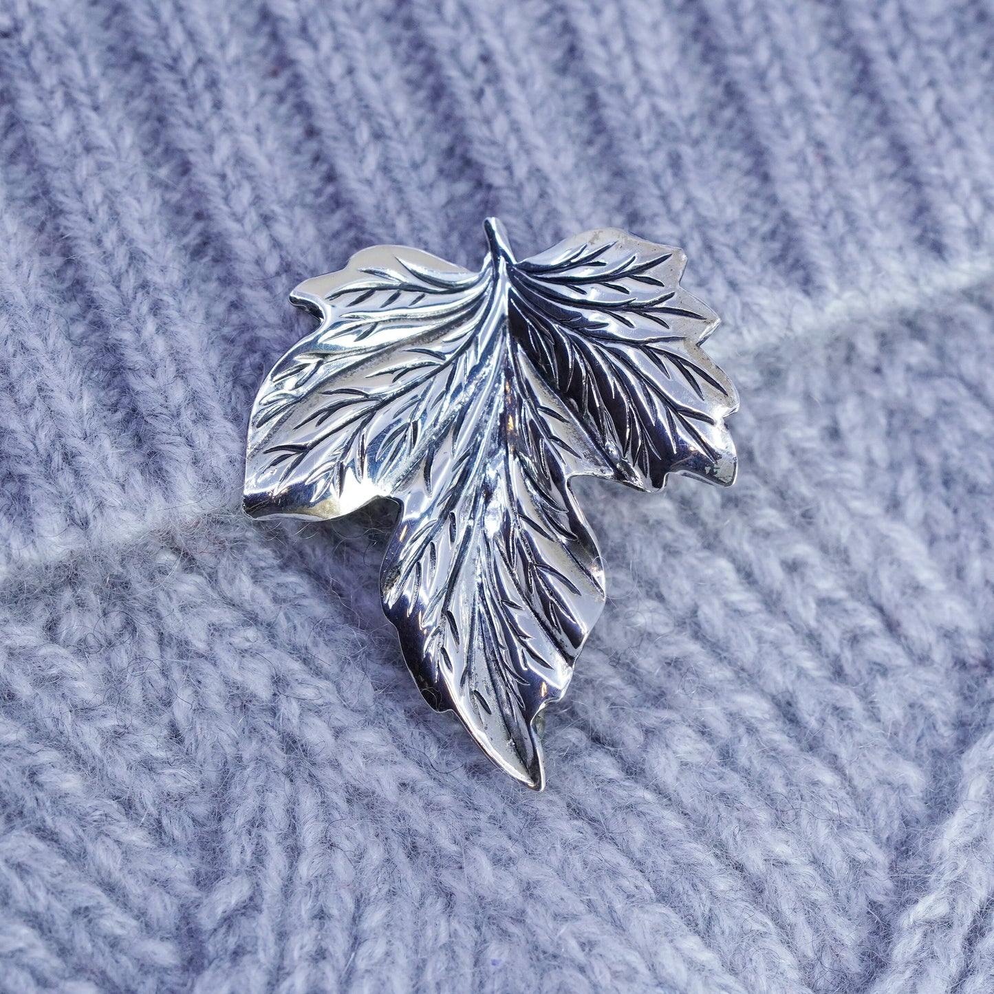 Vintage Jewel Art sterling silver handmade brooch, 925 maple leaf pin