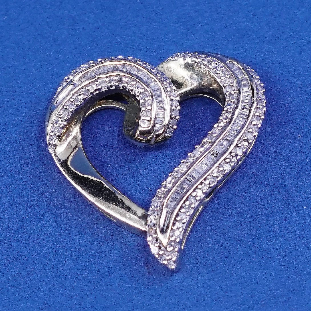 vtg Sterling silver handmade pendant, 925 heart w/ genuine diamond center