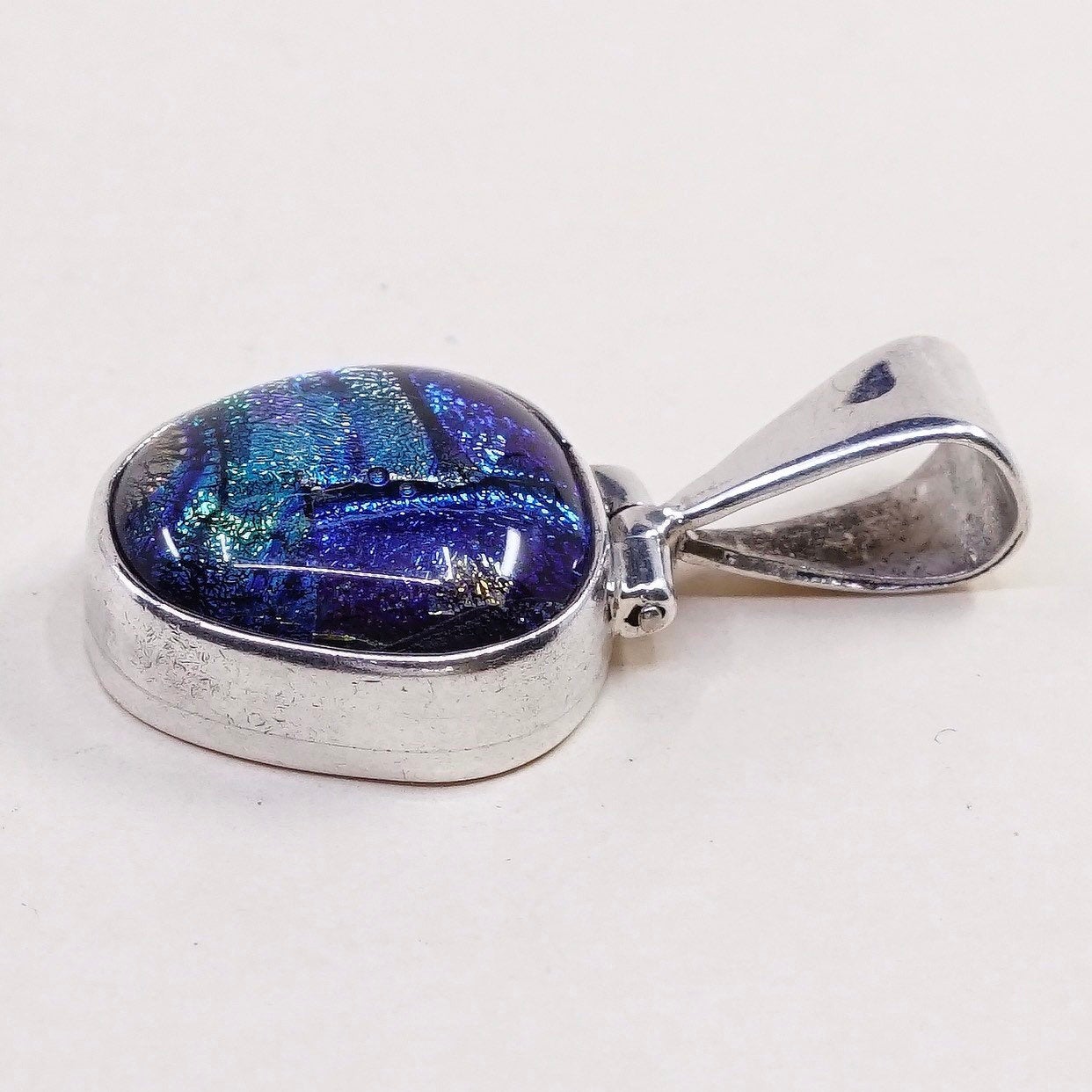 VTG sterling 925 silver with handmade artisan dichroic glass pendant