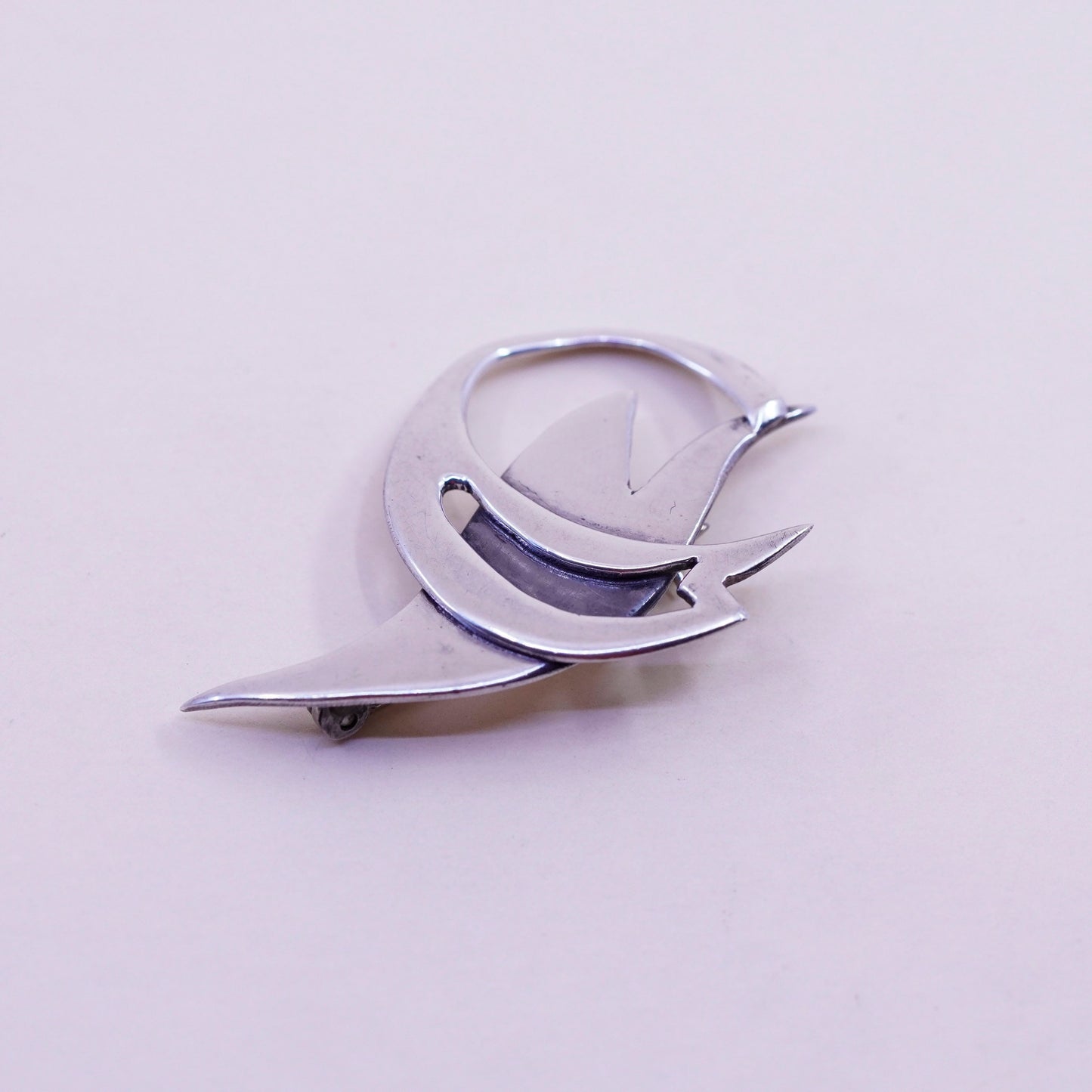 Vintage sterling 925 silver handmade dolphin pin brooch