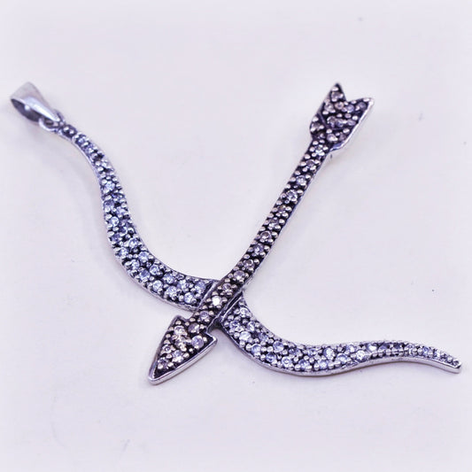 Vintage sterling silver pendant, 925 bow and arrow with cluster cz