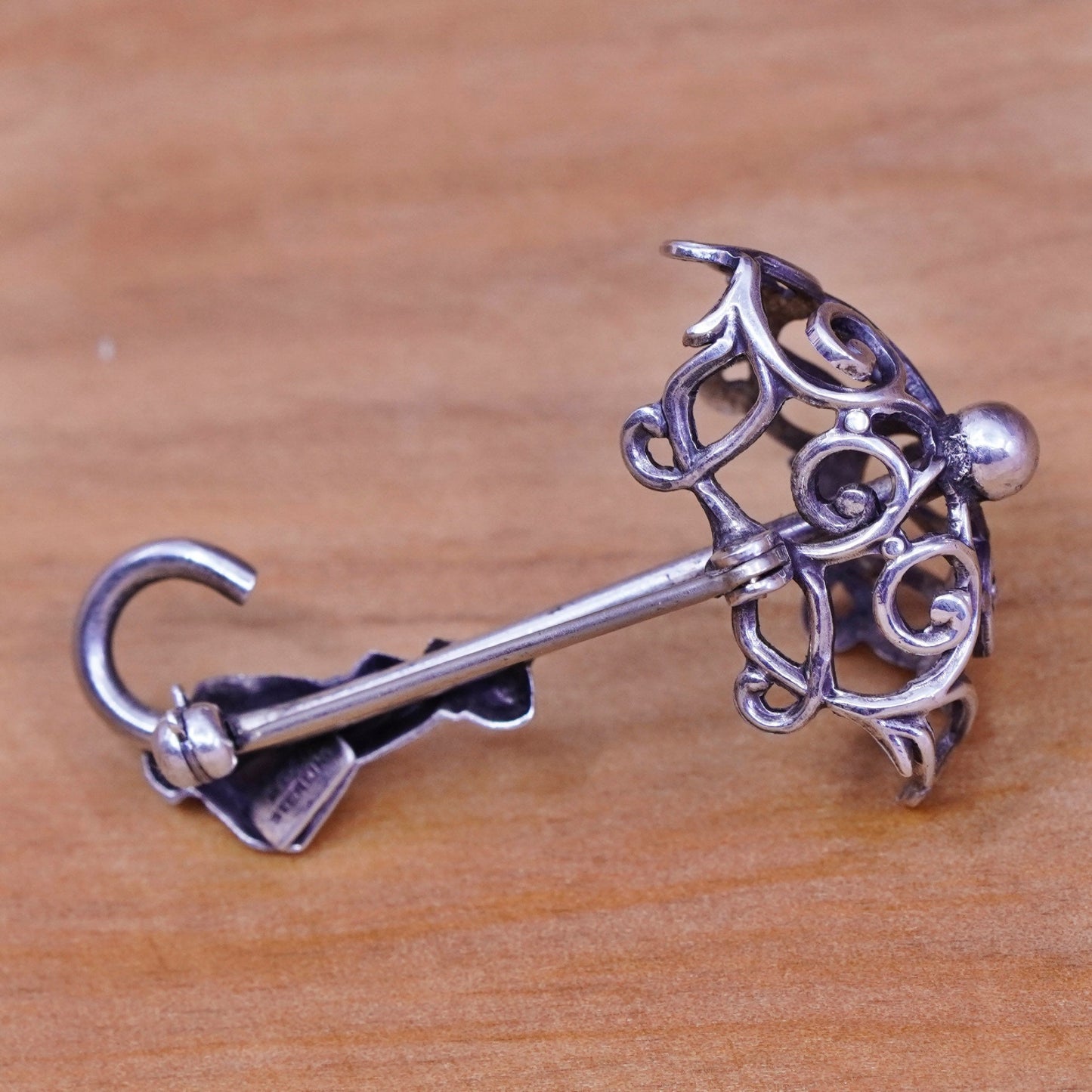 Vintage beau handmade sterling 925 silver filigree umbrella with girl brooch