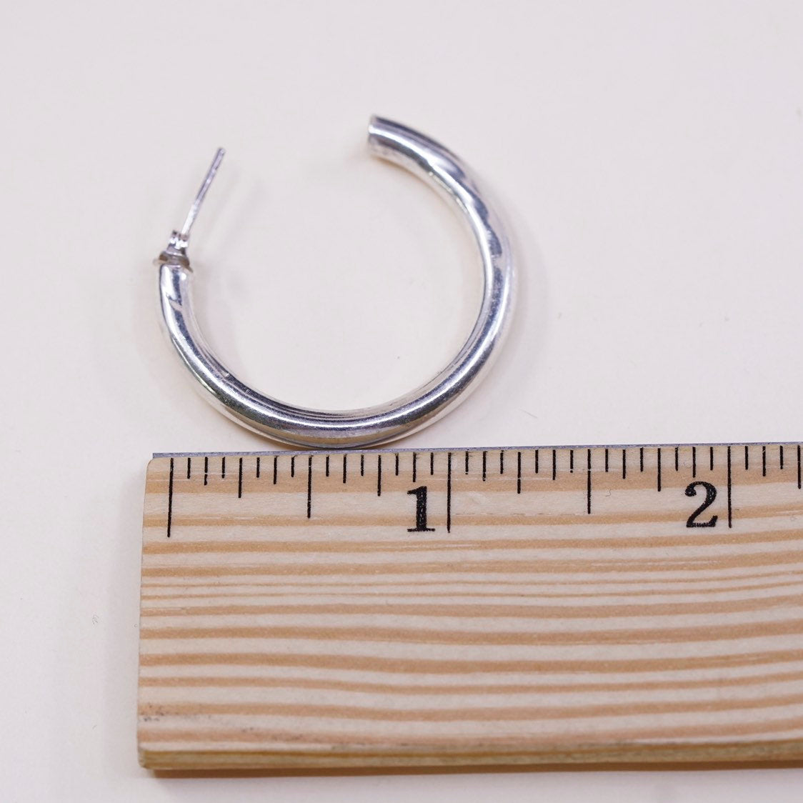 1.25", VTG sterling 925 silver loop earrings, primitive hoops