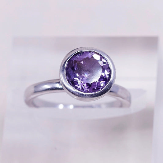 Size 7, vintage J&T Sterling silver handmade cocktail ring, 925 with amethyst