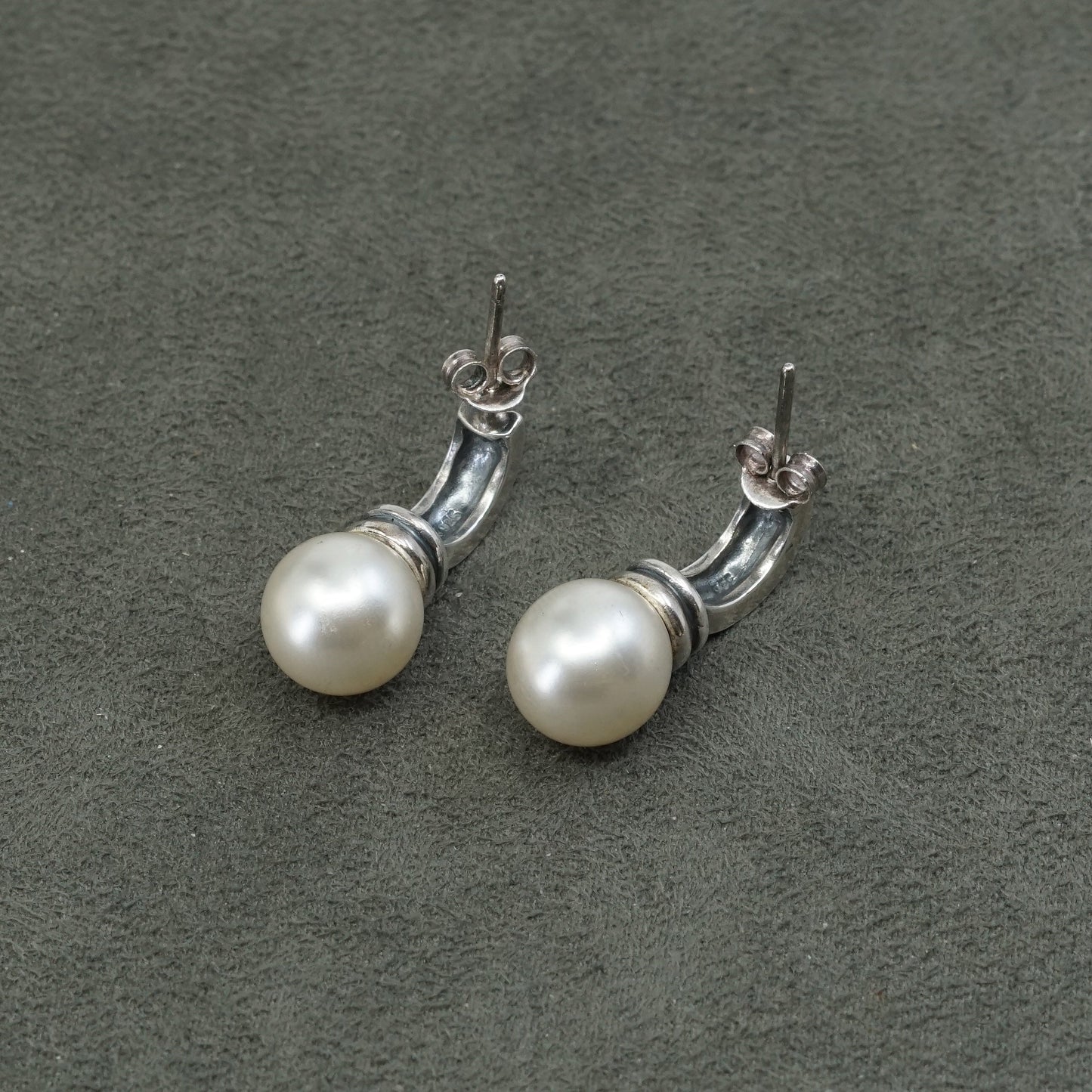 vtg Sterling silver handmade earrings, studs 925 w/ faux pearl N woven texture