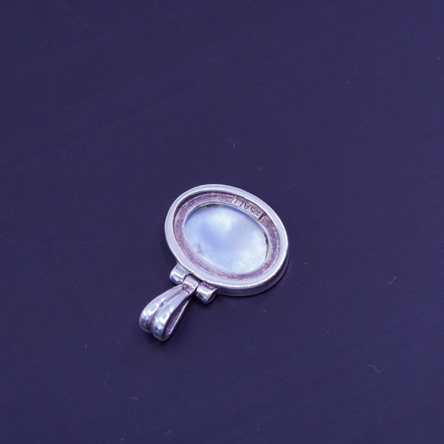 antique sterling 925 silver pendant with oval mother of pearl