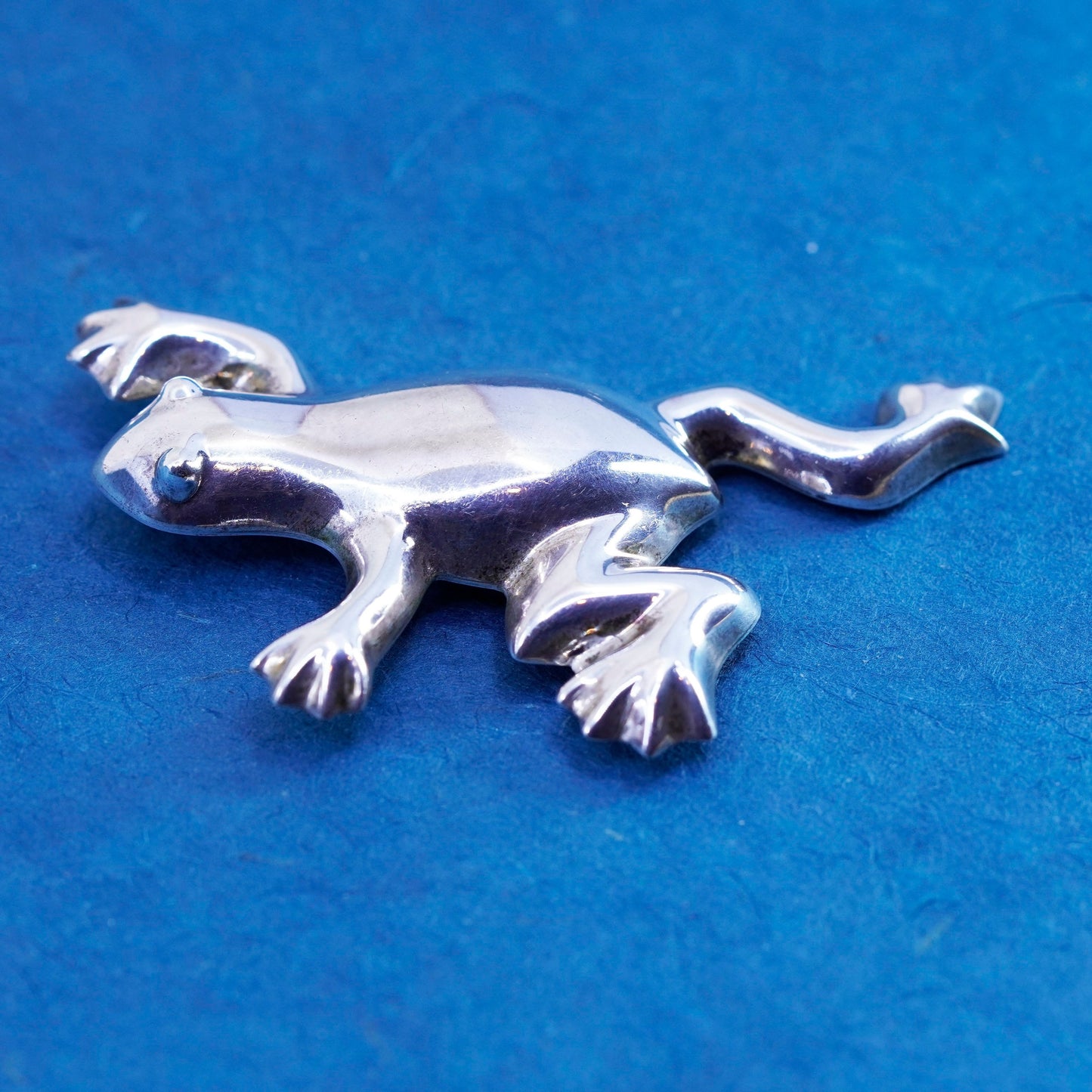 Vintages Zina sterling silver handmade brooch, 925 frog pendant