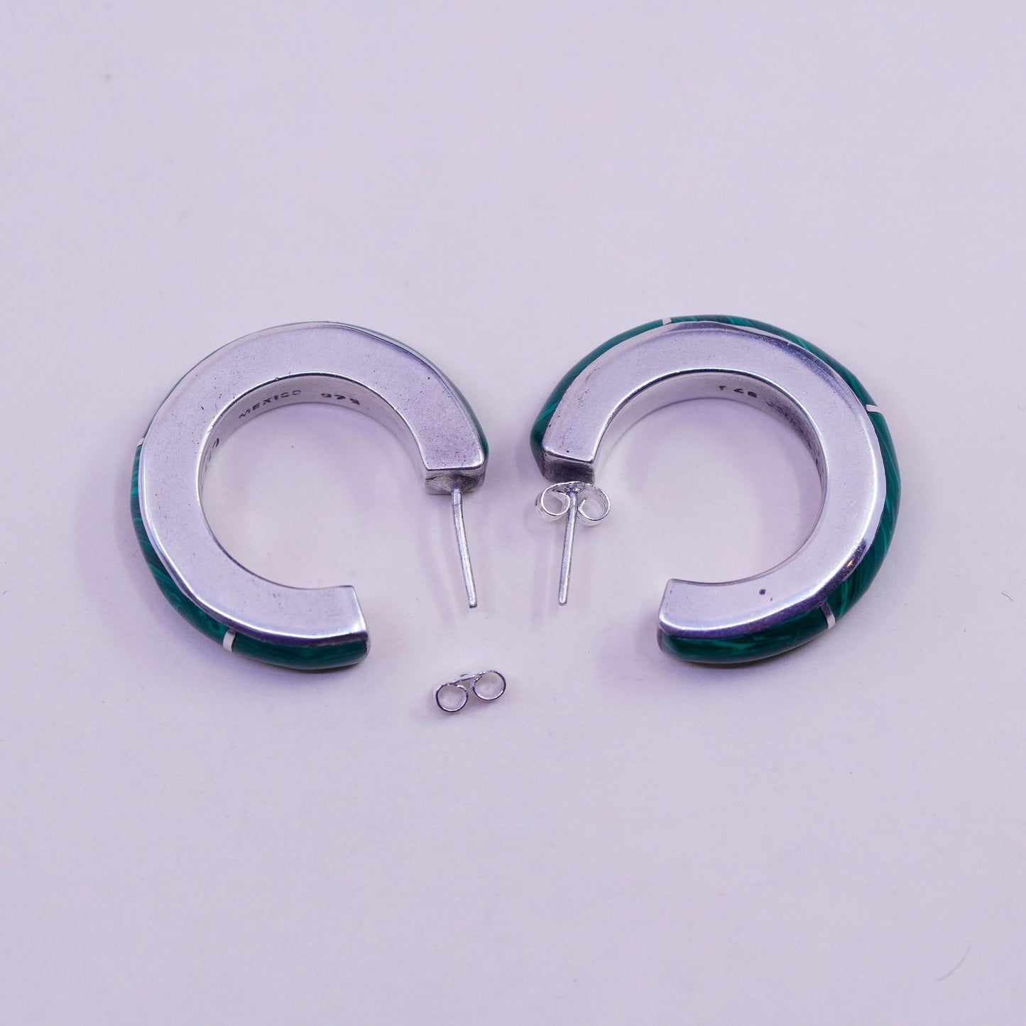 1.25”, vintage Sterling 925 silver handmade huggie hoops earrings w/ malachite