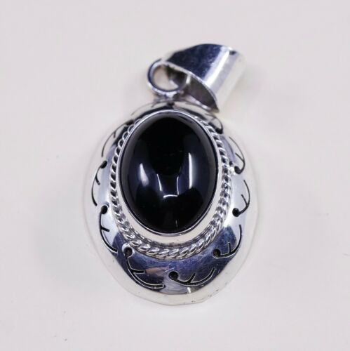 Vtg Sterling Silver Handmade Pendant solid 925 silver w/ Obsidian N Cable Around