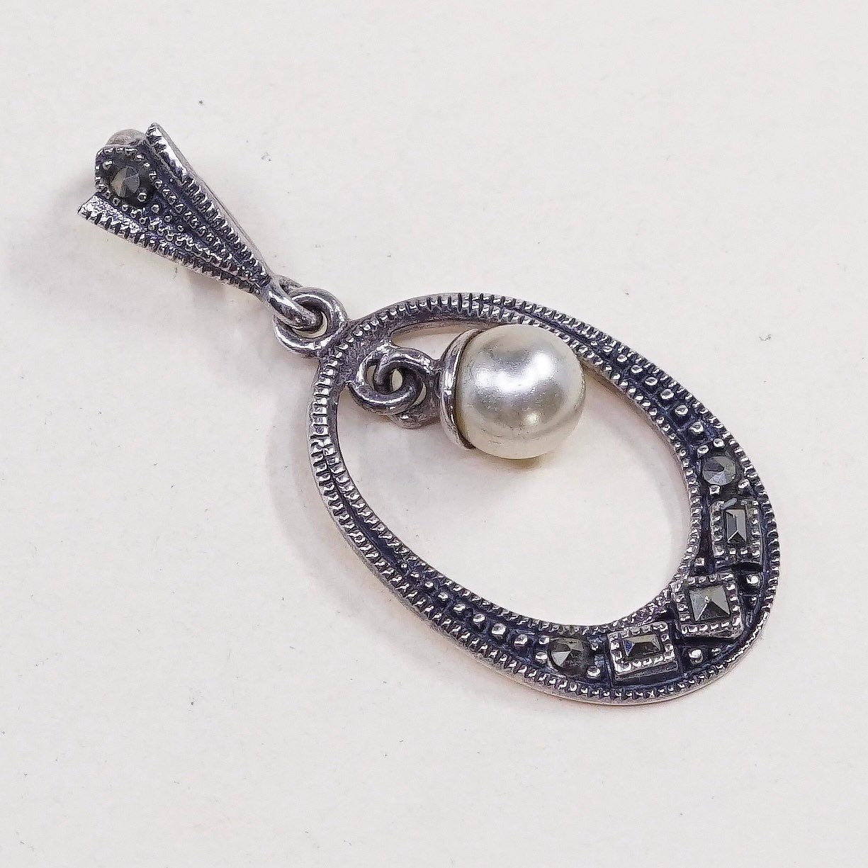 VTG Sterling silver Pendant, solid 925 silver with pearl and marcasite