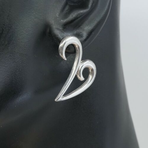 Vtg Sterling silver handmade initial Earrings, 925 swirl V Studs, Silver Tested