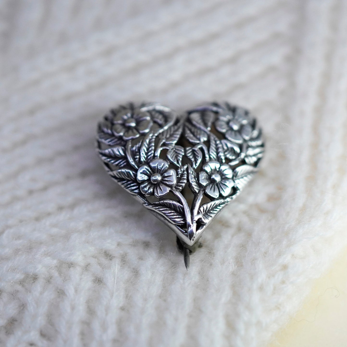 Vintage sterling silver handmade brooch, 925 Jezlaine floral filigree heart pin