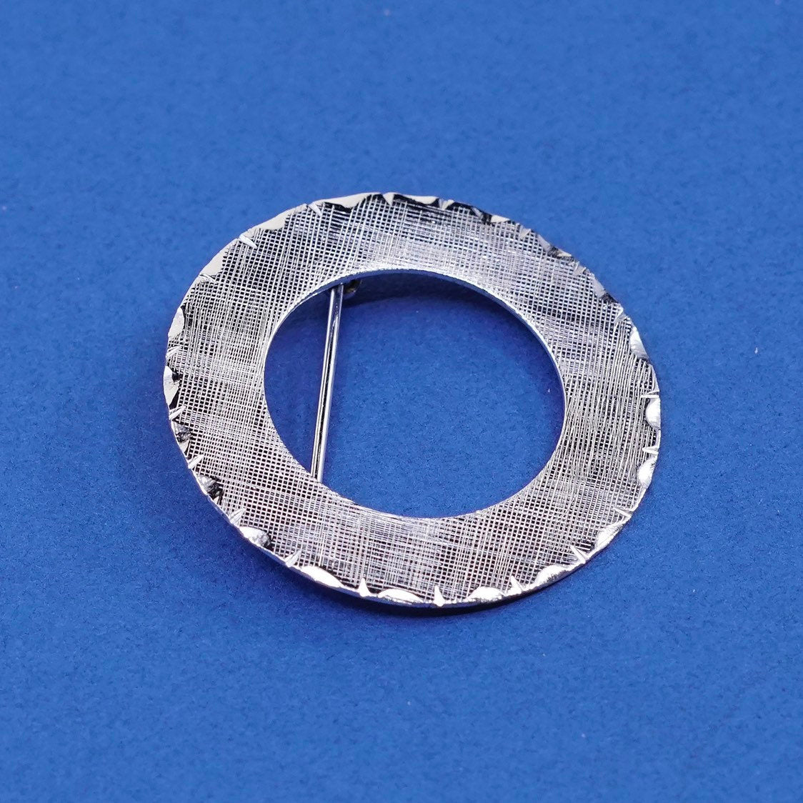 vtg Sterling silver handmade brooch, 925 circle pin w/ Matt textured surface