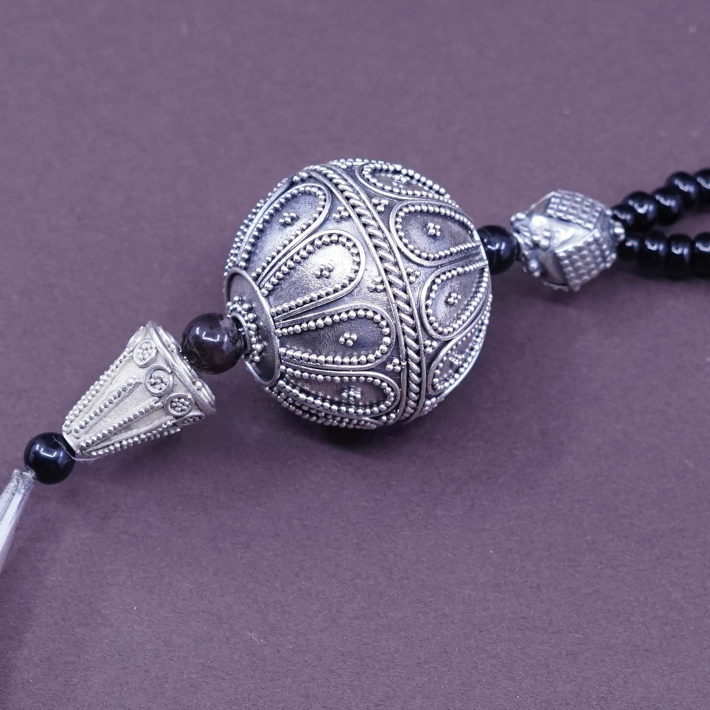 18”, Native American heishi sterling 925 silver obsidian necklace w/ bali bead